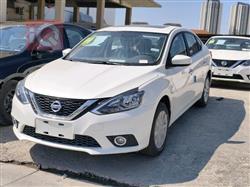 نيسان سيلفي